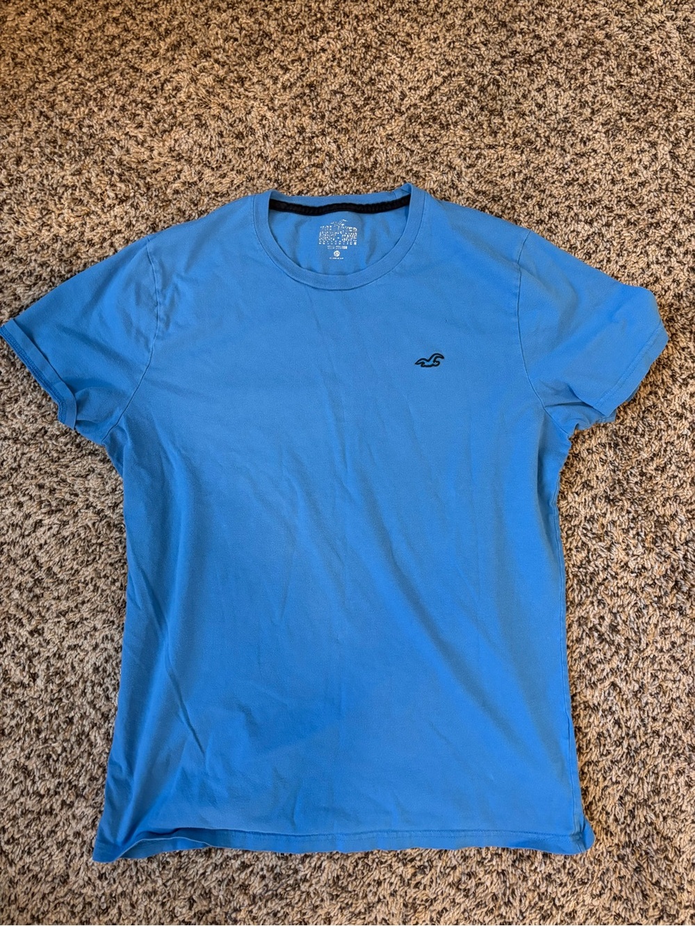Hollister Men's Short Sleeve Crew Tee in Bright Blue